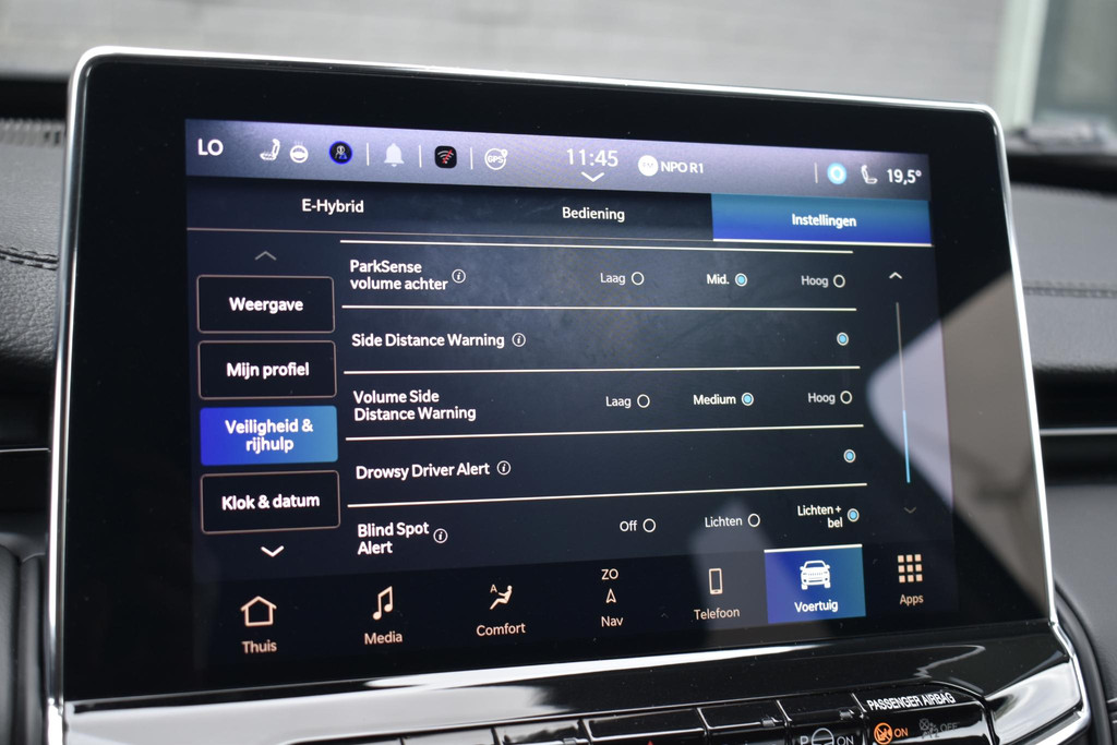 Jeep Compass (JKJ23L) met abonnement