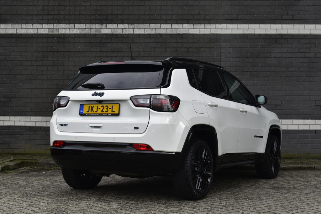 Jeep Compass (JKJ23L) met abonnement
