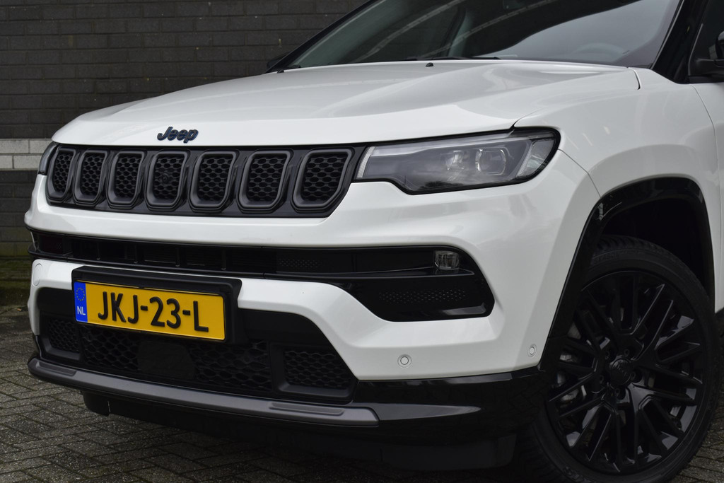 Jeep Compass (JKJ23L) met abonnement