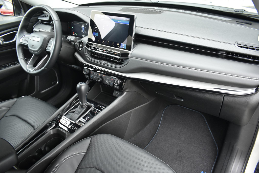 Jeep Compass (JKJ23L) met abonnement