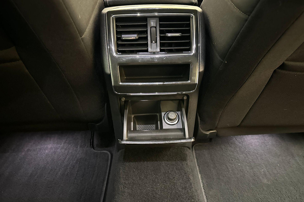 ŠKODA Superb (S632TK) met abonnement