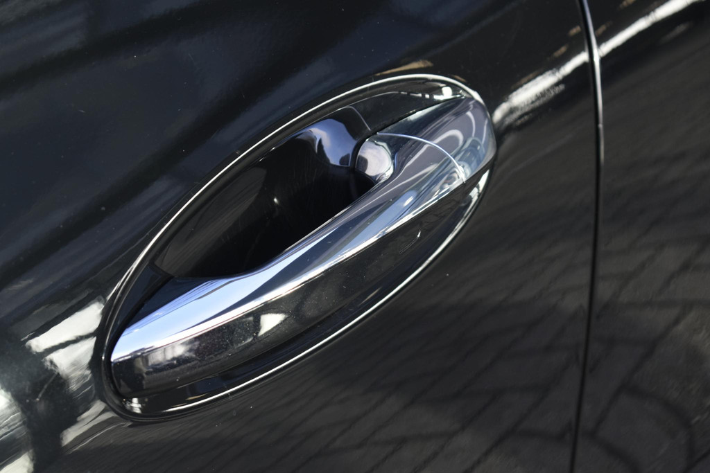 Mercedes-Benz CLA-Klasse (L166VN) met abonnement