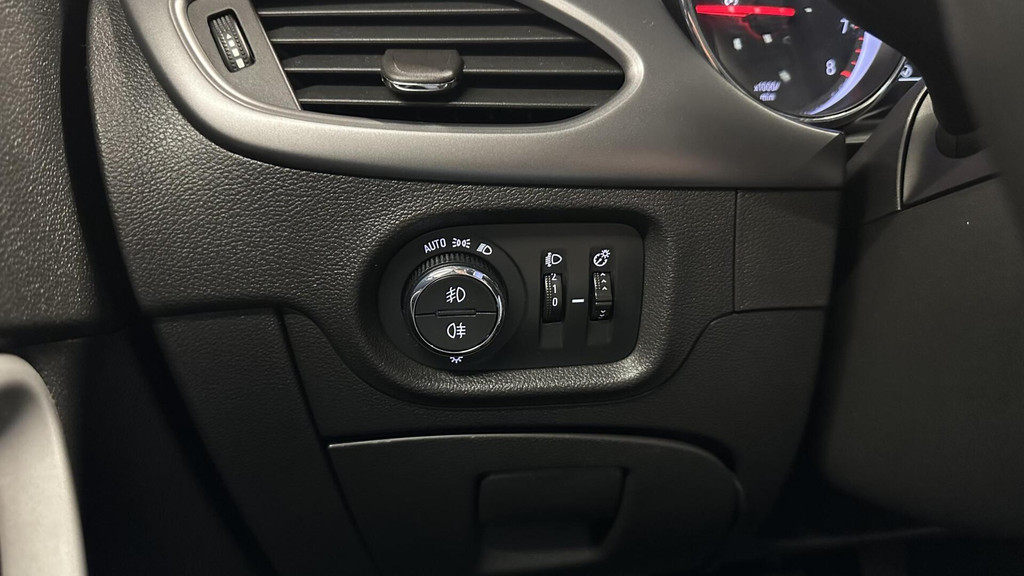 Opel Astra (J286RN) met abonnement