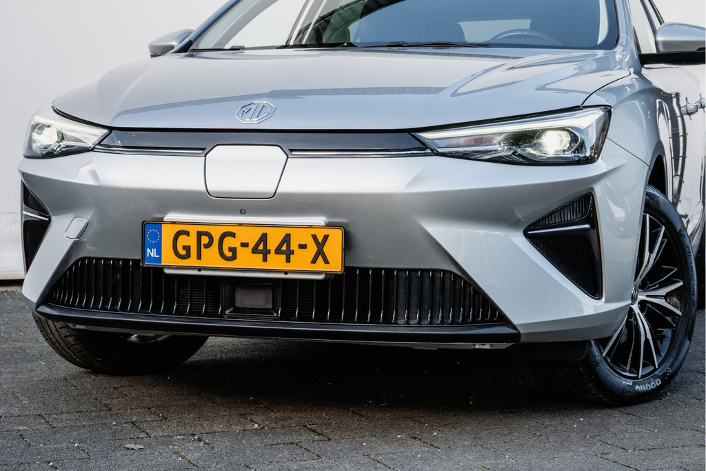 MG MG5 (GPG44X) met abonnement