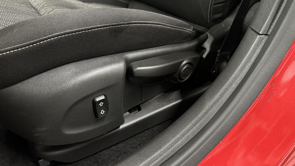 Opel Astra (J640PL) met abonnement