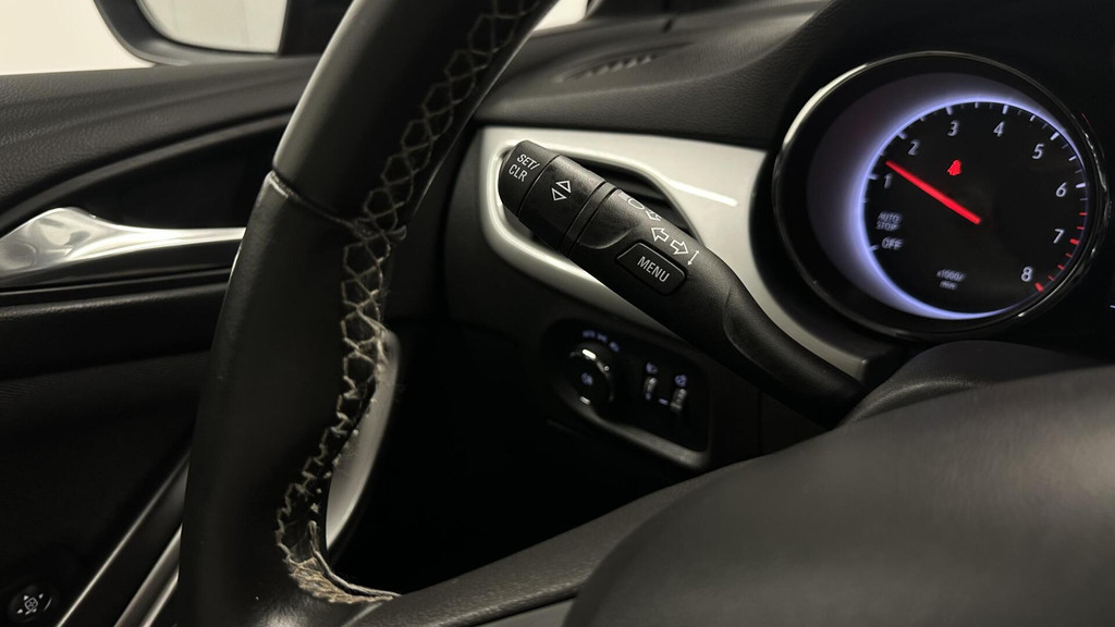 Opel Astra (J640PL) met abonnement