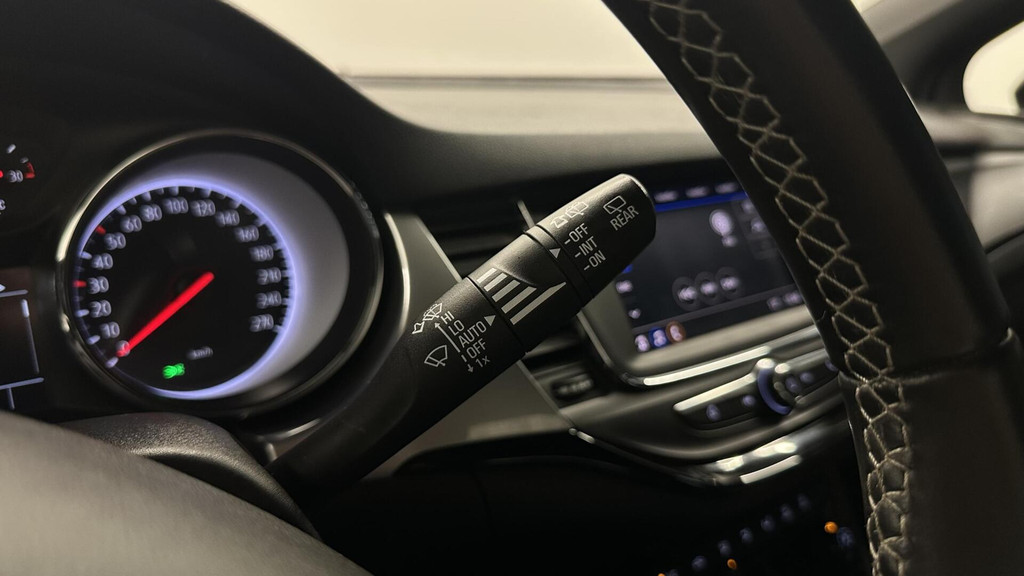 Opel Astra (J640PL) met abonnement