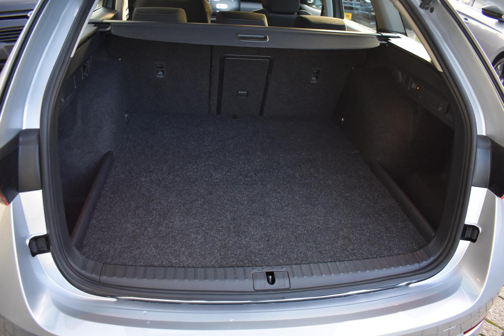 ŠKODA Octavia (Z023PB) met abonnement