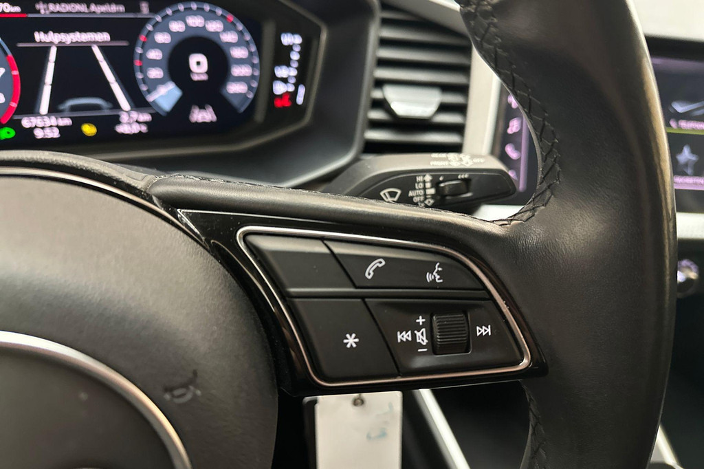 Audi A1 (N202HF) met abonnement