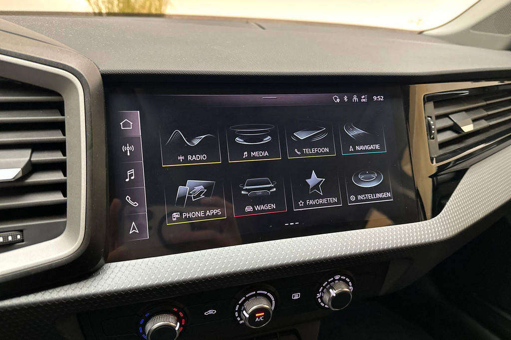 Audi A1 (N202HF) met abonnement