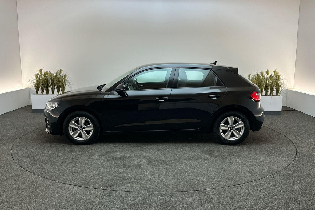 Audi A1 (N202HF) met abonnement