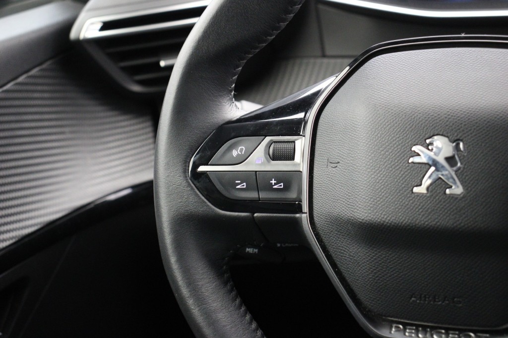 Peugeot e-208 (N558TB) met abonnement