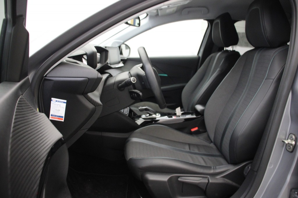 Peugeot e-208 (N557TB) met abonnement