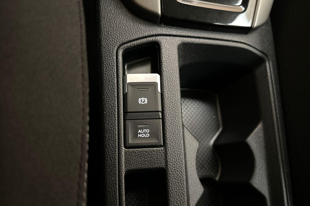 Volkswagen T-Roc (N757FS) met abonnement