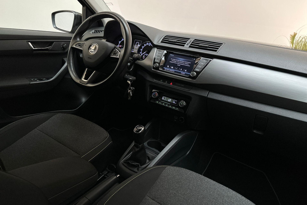 ŠKODA Fabia (G817GZ) met abonnement