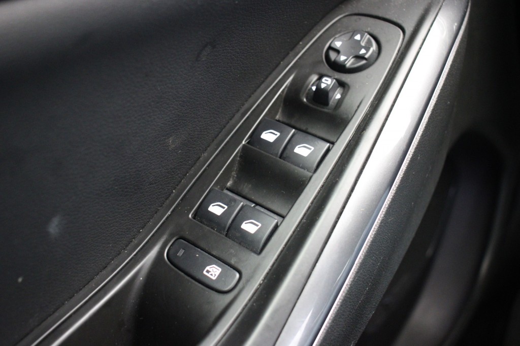 Opel Grandland X (J923LN) met abonnement