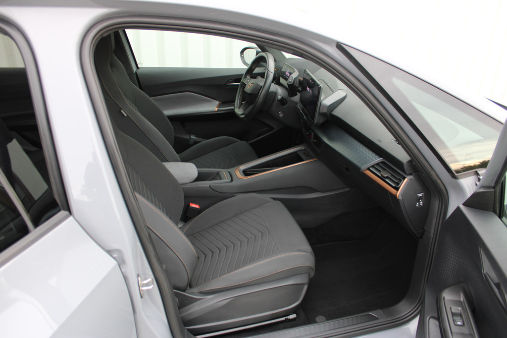 CUPRA Born (P368ZN) met abonnement