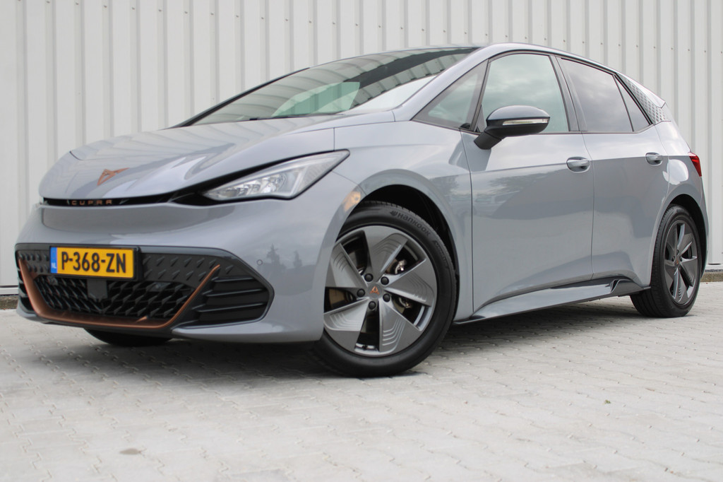 CUPRA Born (P368ZN) met abonnement