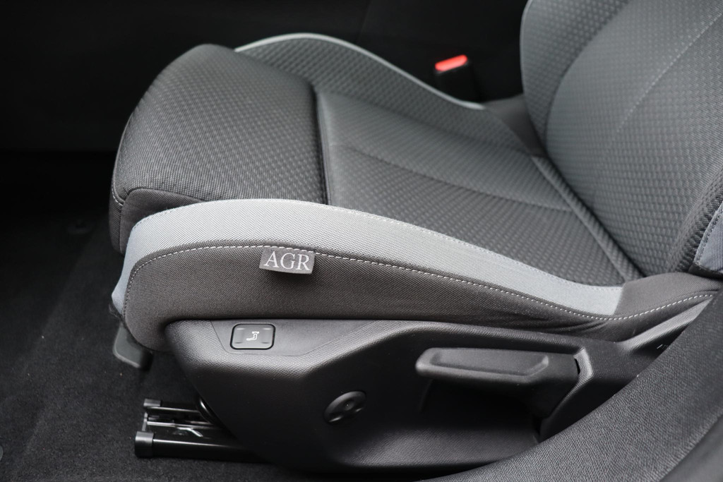 Opel Astra (GLS28P) met abonnement