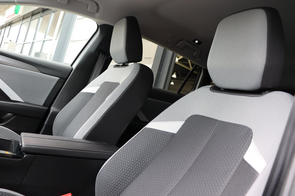 Opel Astra (GLS28P) met abonnement