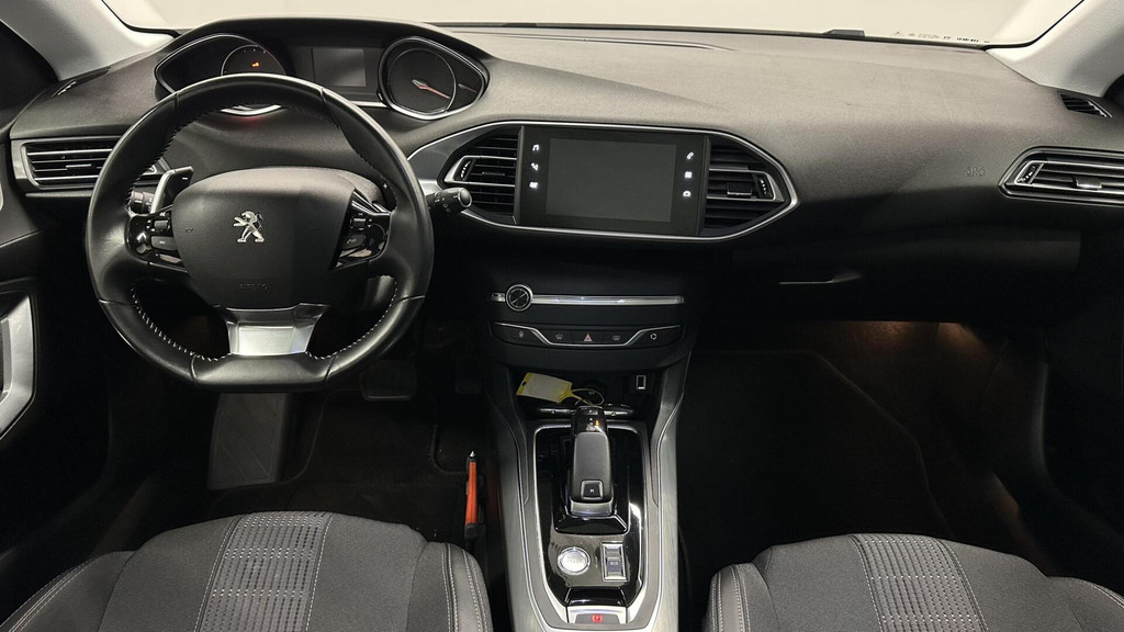 Peugeot 308 (J275GZ) met abonnement