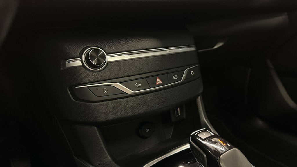 Peugeot 308 (J275GZ) met abonnement