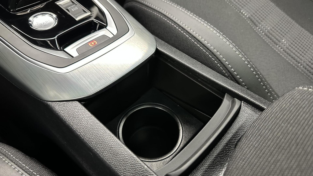 Peugeot 308 (J275GZ) met abonnement