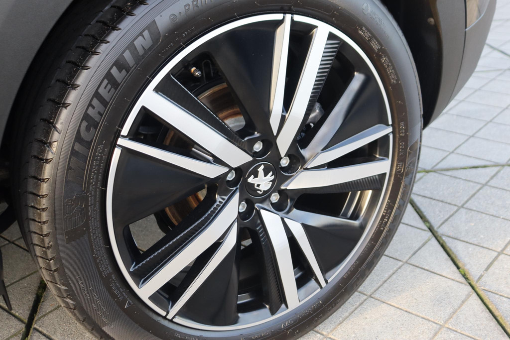 Peugeot 3008 (JKS53R) met abonnement