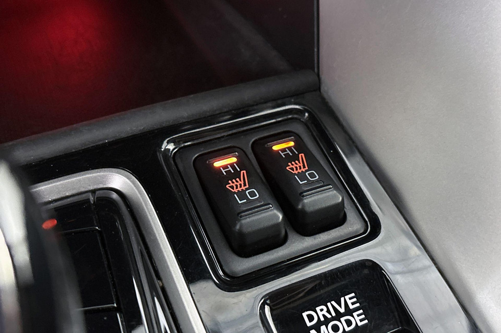 Mitsubishi Eclipse Cross (JKT03D) met abonnement