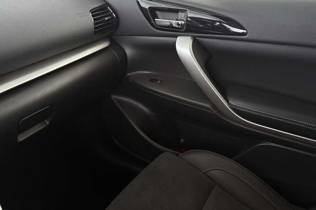 Mitsubishi Eclipse Cross (JKT03D) met abonnement