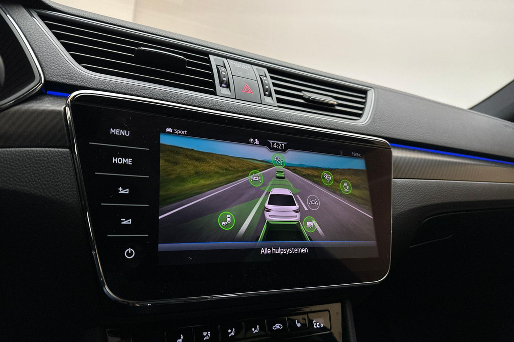 ŠKODA Superb (JKD60G) met abonnement