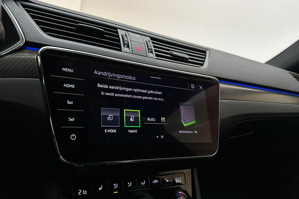 ŠKODA Superb (JKD60G) met abonnement