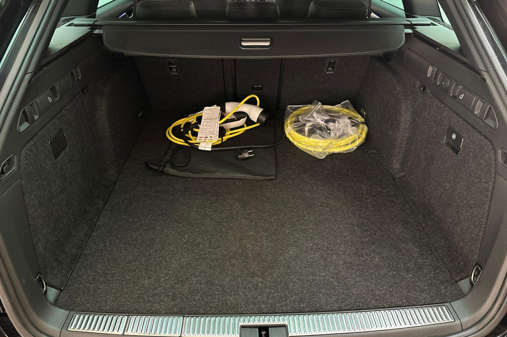 ŠKODA Superb (JKD60G) met abonnement