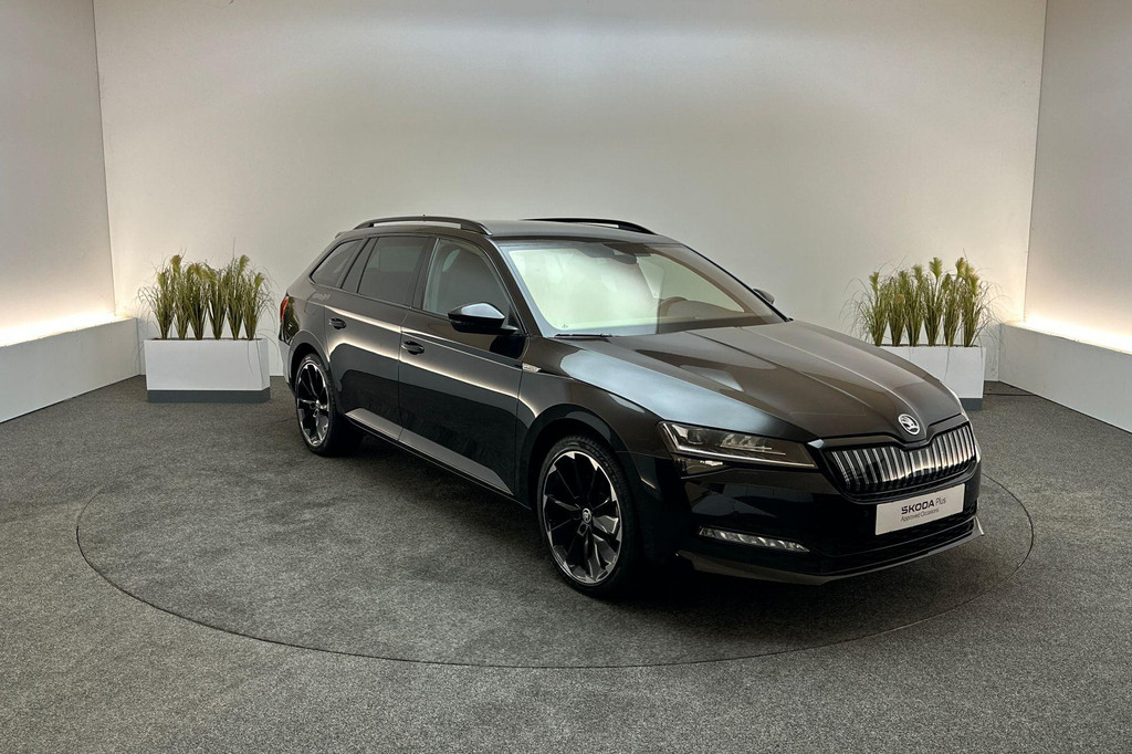 ŠKODA Superb (JKD60G) met abonnement