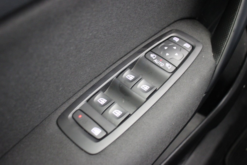 Renault MEGANE Estate (T423FZ) met abonnement