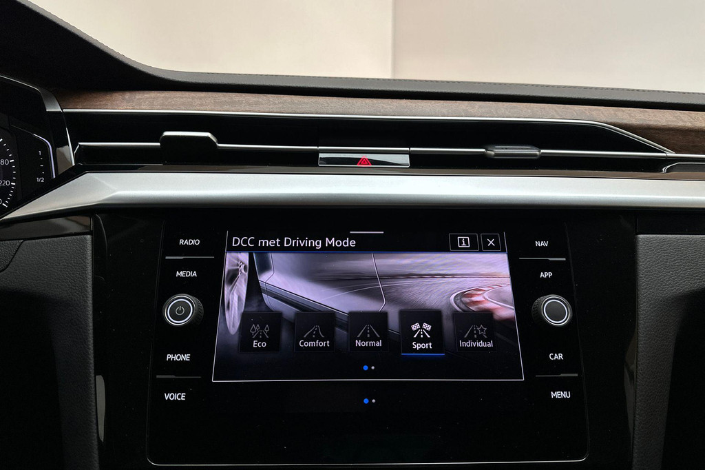 Volkswagen Arteon Shooting Brake (JHZ17B) met abonnement