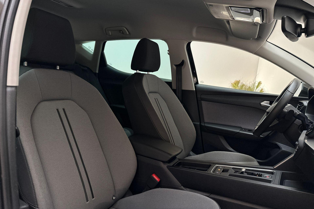 Seat Leon (X091LR) met abonnement