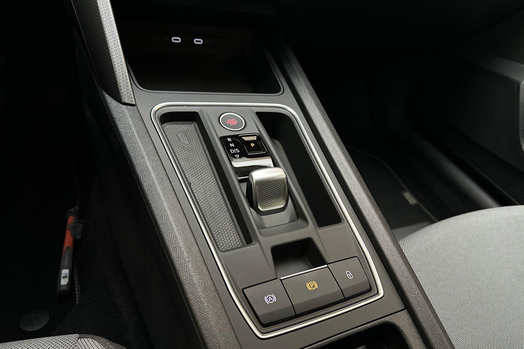 Seat Leon (X091LR) met abonnement