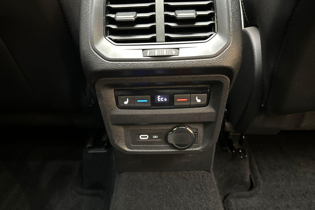 Seat Tarraco (JJK11Z) met abonnement