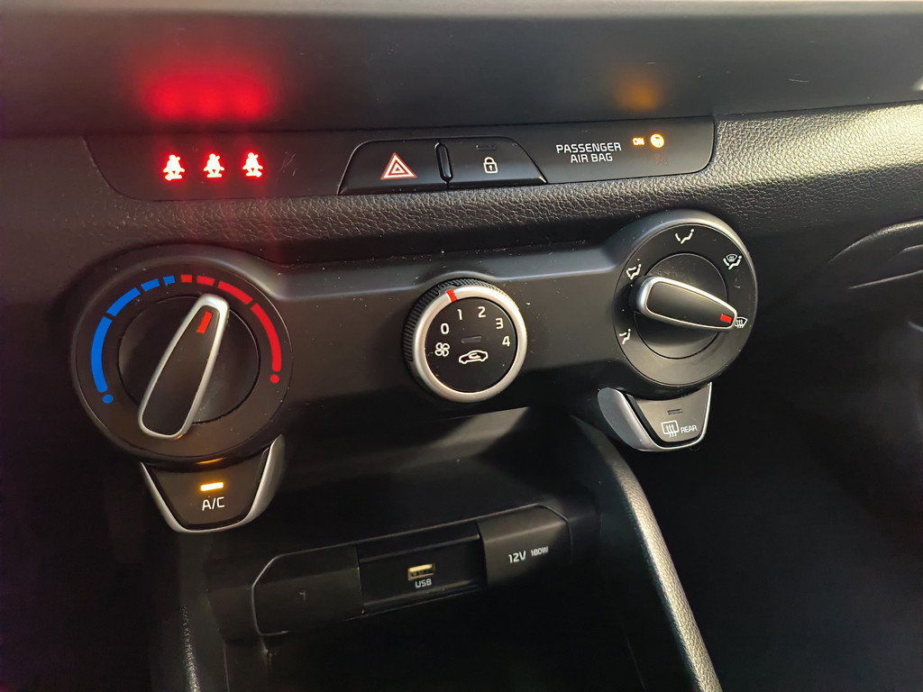 Kia Stonic (JKB78H) met abonnement