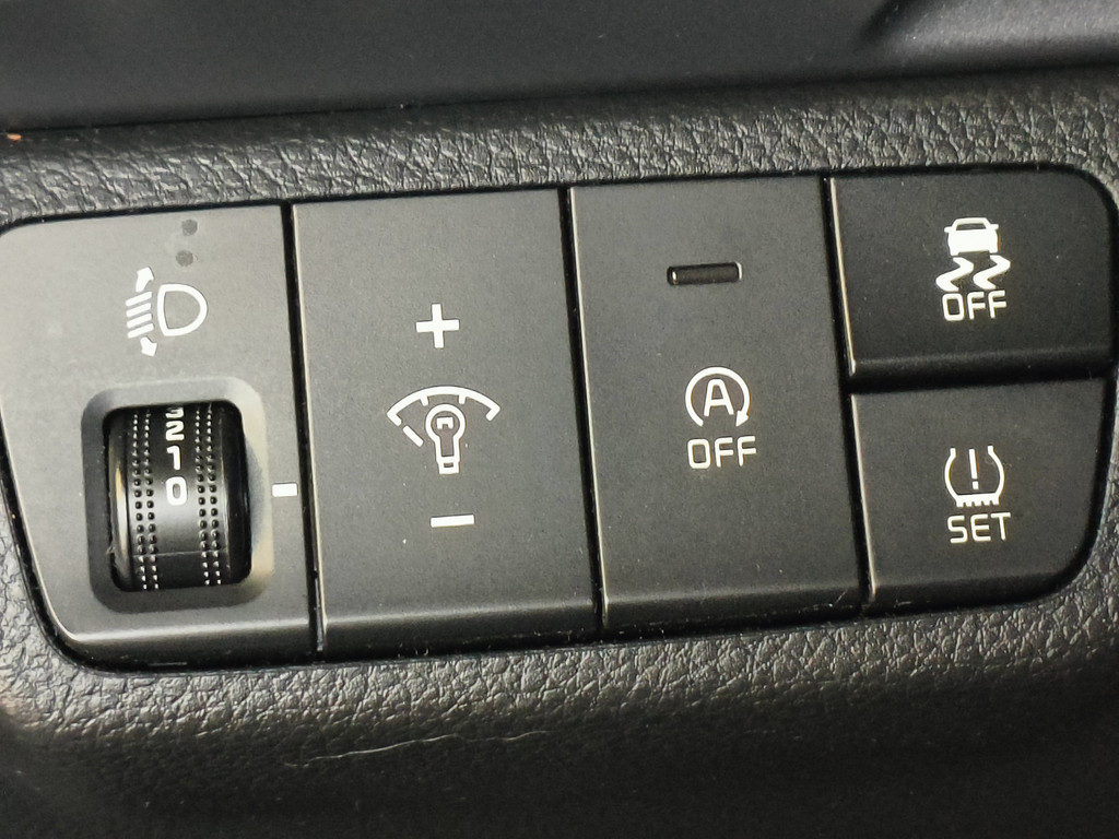 Kia Stonic (JKB78H) met abonnement