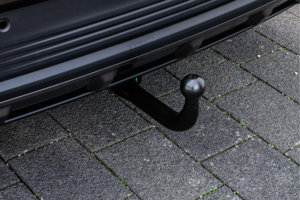 Lynk & Co 01 (S393KK) met abonnement