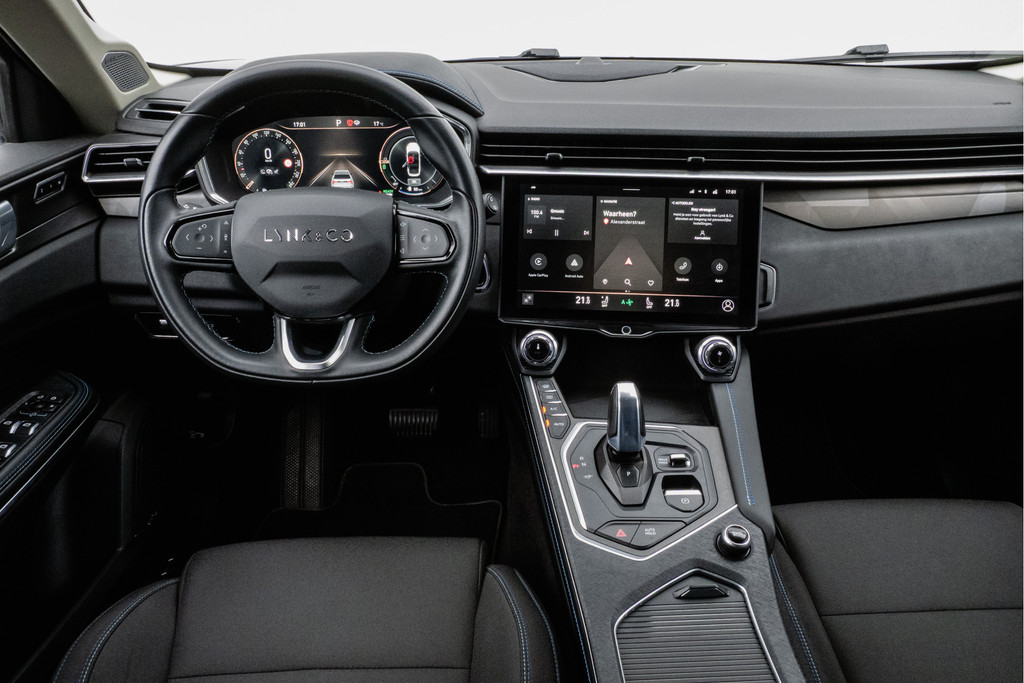 Lynk & Co 01 (S393KK) met abonnement