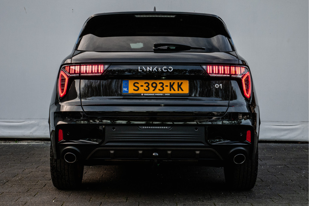 Lynk & Co 01 (S393KK) met abonnement