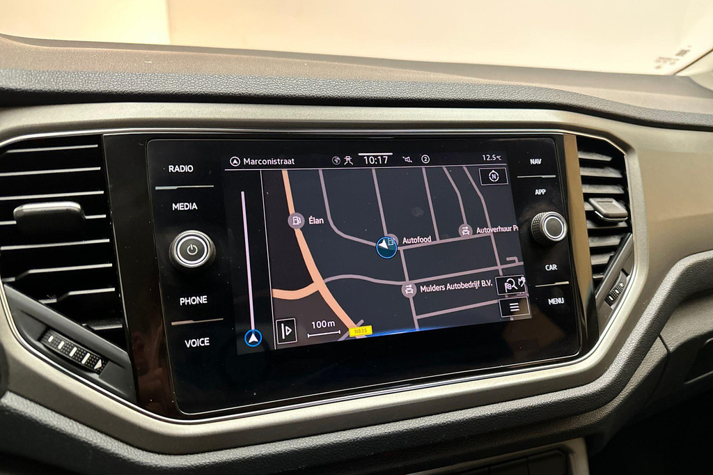 Volkswagen T-Roc (N201HF) met abonnement