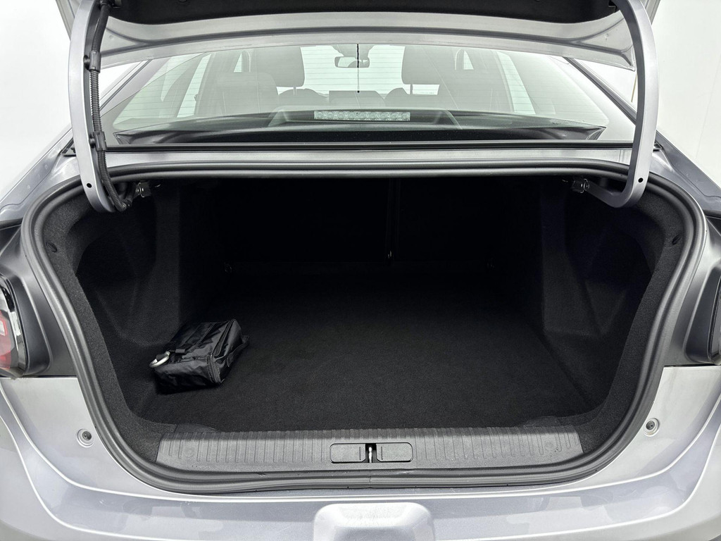 Citroën Ë-C4 (T152PX) met abonnement