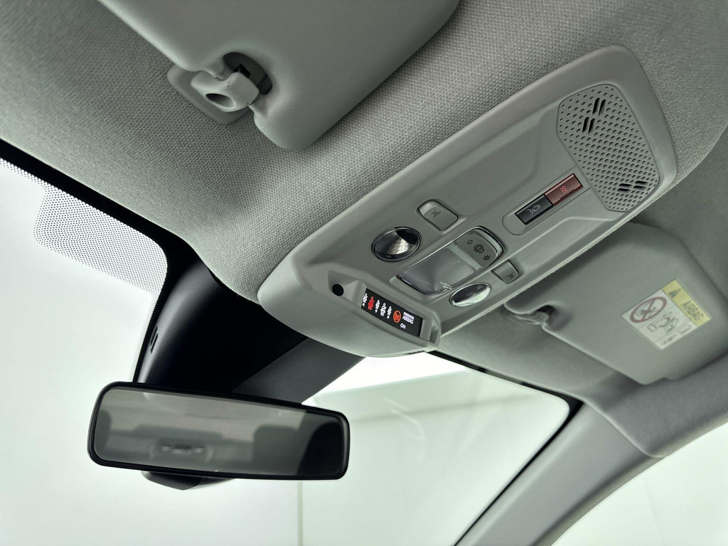 Citroën Ë-C4 (T152PX) met abonnement