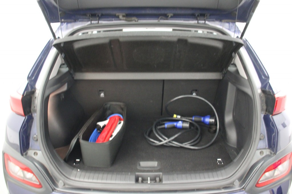 Hyundai Kona (J662KP) met abonnement