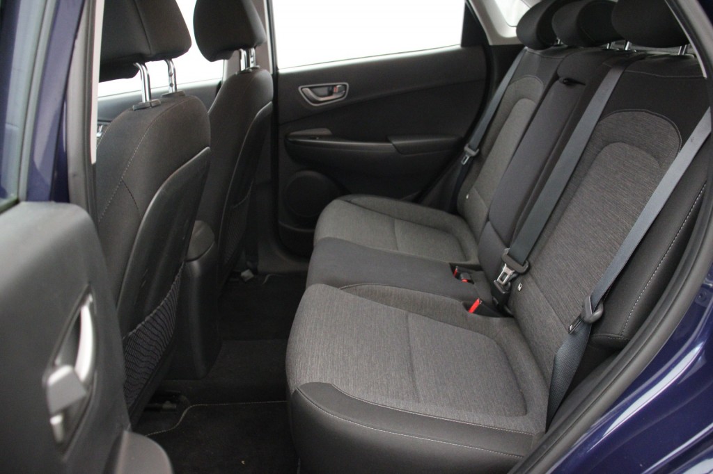 Hyundai Kona (J663KP) met abonnement