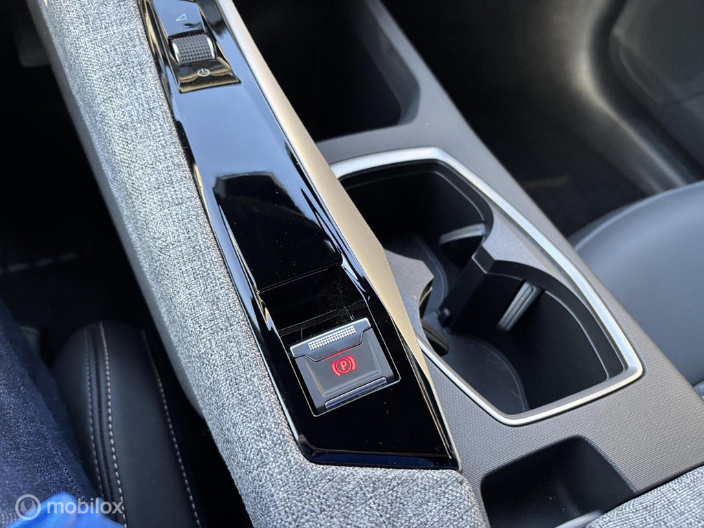 Peugeot 5008 (JLF69D) met abonnement